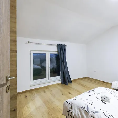 Zeleno Brdo וילה ויסוקו